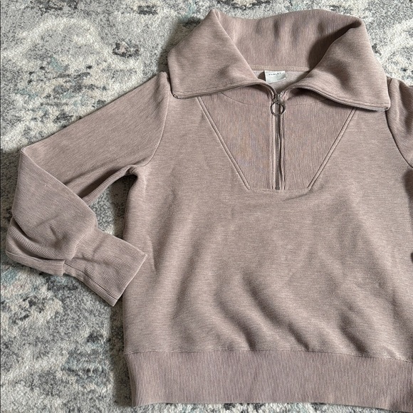 Varley Vine 1/2 Zip Pullover - Picture 2 of 11